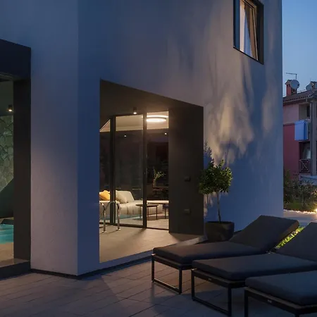 Ferienhaus House With A Swimming Pool Mugeba, - 22891